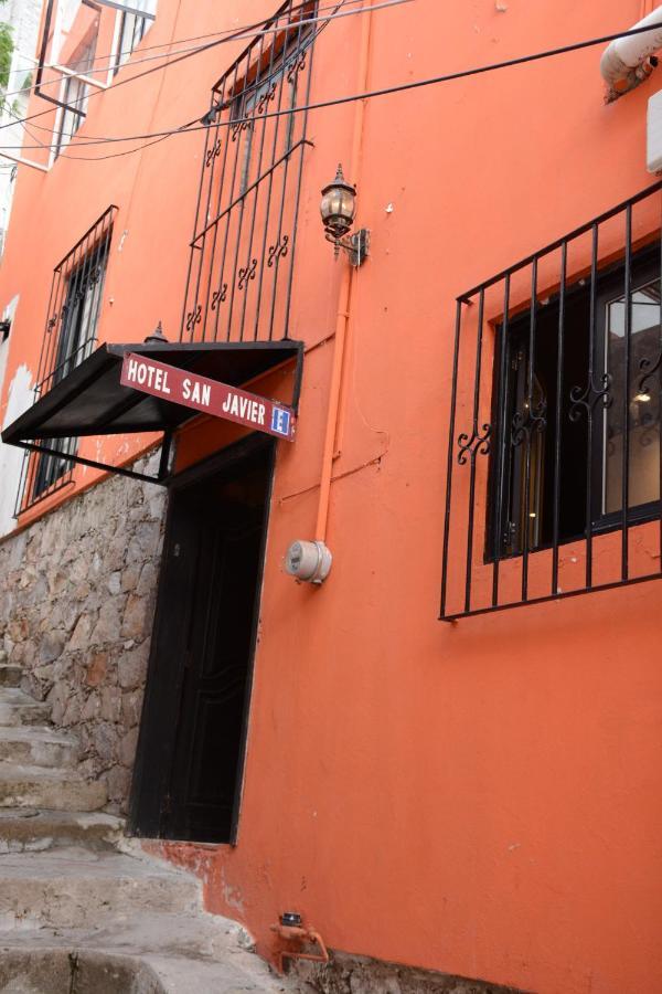 San Antonio 2*